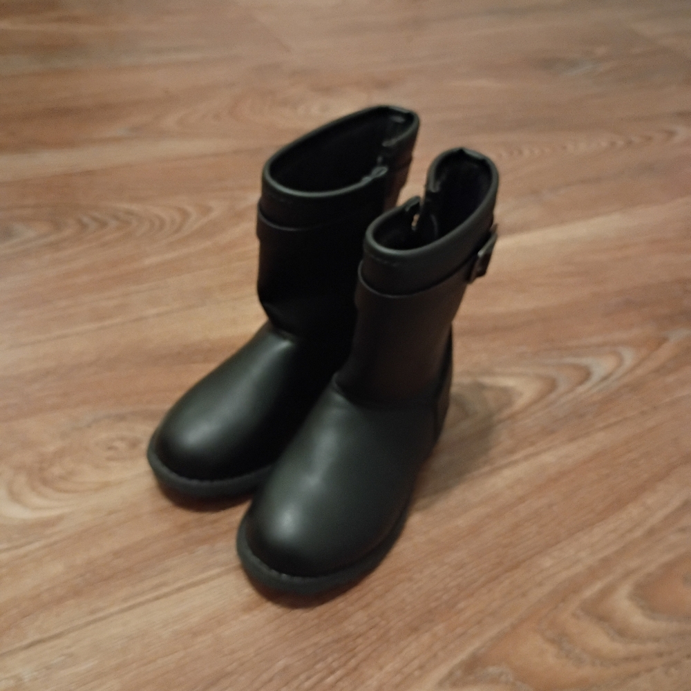 Kids Black  Boots